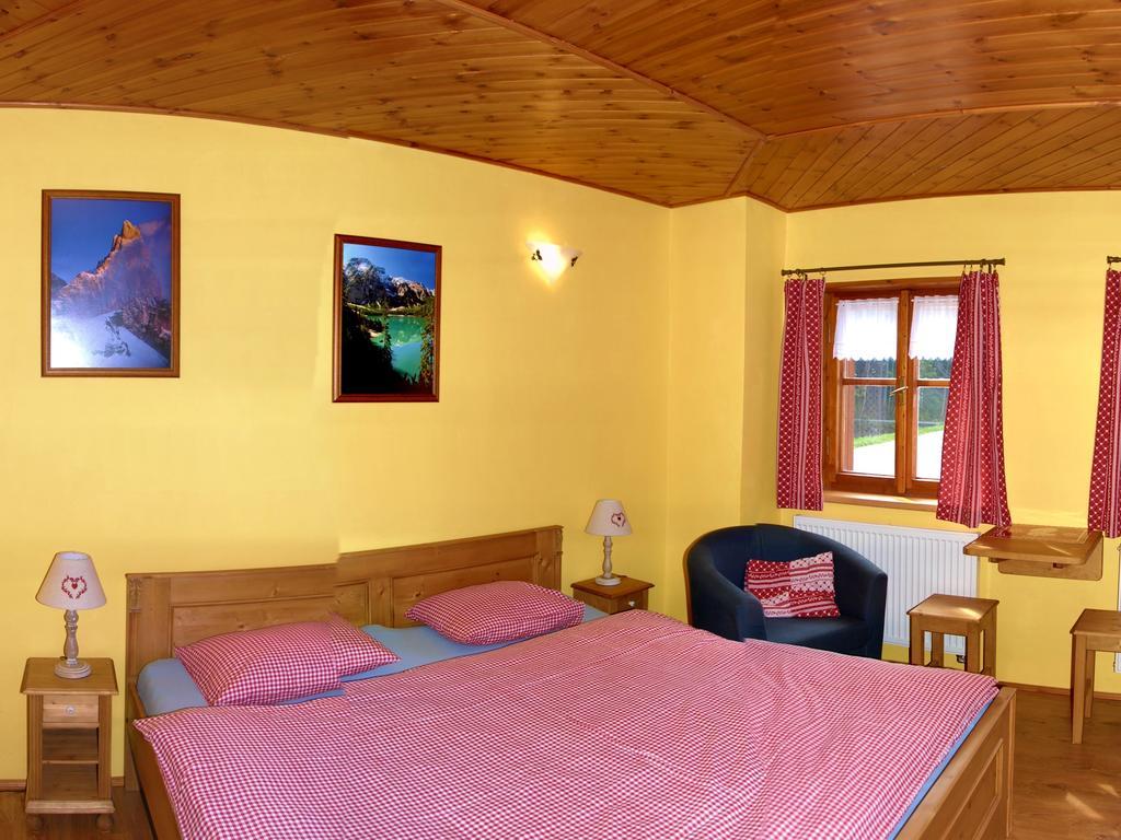 Pension Cortina Pec pod Sněžkou Chambre photo